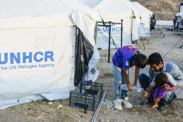 ACNUR: aliviar el sufrimiento en los centros de recepción de las islas griegas debe formar parte de la respuesta de emergencia