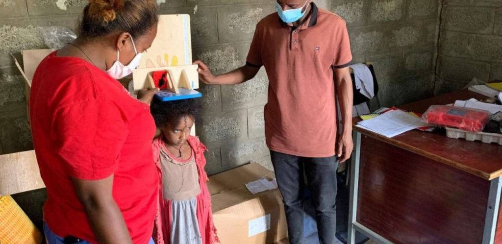 Etiopía: Personal de enfermería desplazado proporciona atención médica