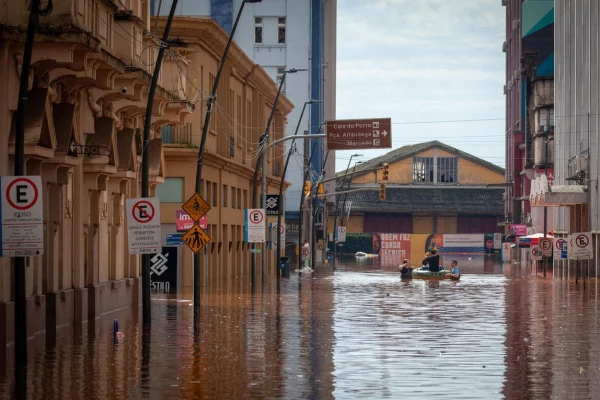 ACNUR apoya la respuesta de Brasil ante las devastadoras inundaciones
